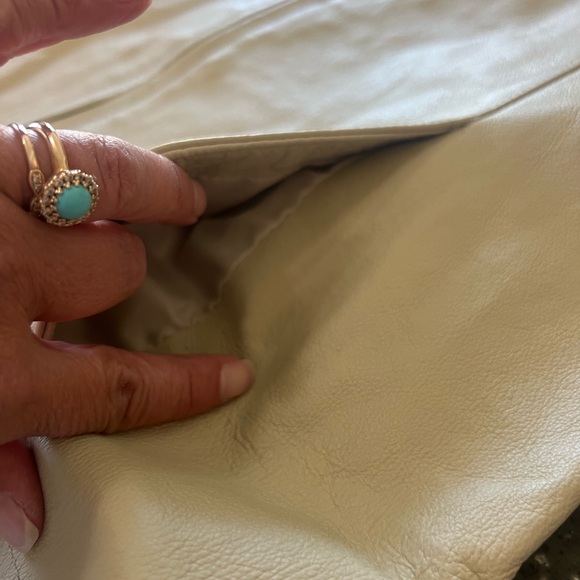 NWT VINTAGE USA Genuine Leather Jacket in Bone | Classic | Fall | Winter - Picture 13 of 13